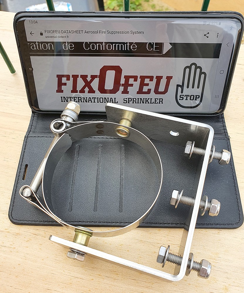 FIXOFEU Support et collper � tourillon INOX
