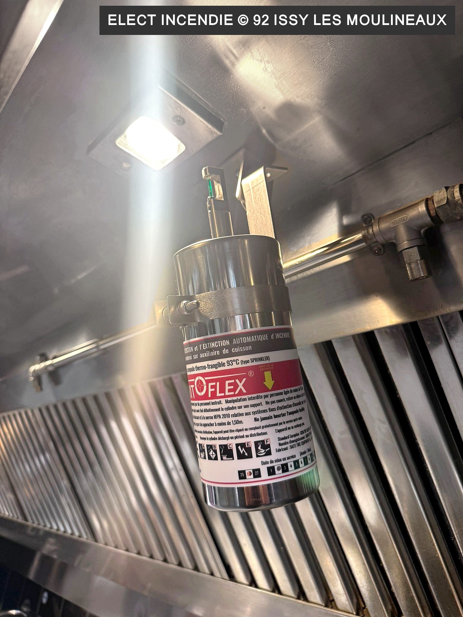 ELECT INCENDIE 92 ISSY LES MOULINEAUX FRITOFLEX G�n�rateur d'A�rosol Extincteur Automatique et Autonome feu de friteuse sous hotte en Grande Cuisine Article GC8
